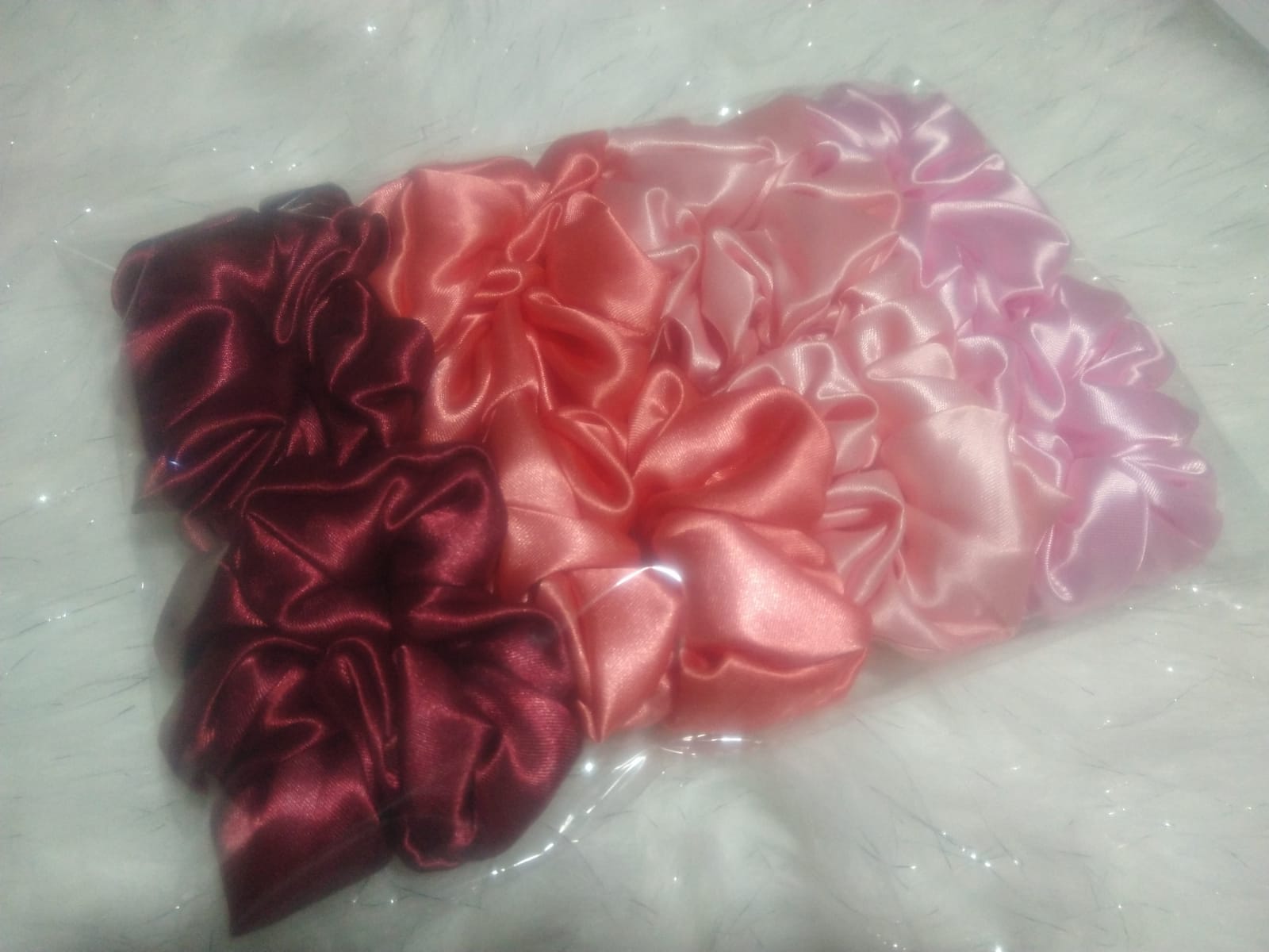 Moñita satin